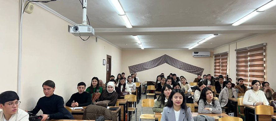 Khorezm region — Urgench State Pedagogical Institute at an awareness meeting within the Human Volunteers initiative (mentor: O‘razboyev Tohir).