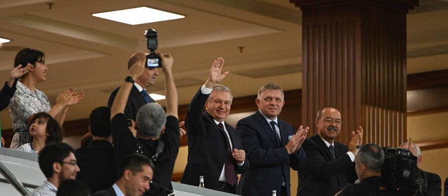 2026 — Birleşkən Millətlər Təşkilati tarfınan e’lan etilgen Xalıqaralıq volontyorlar jılı.